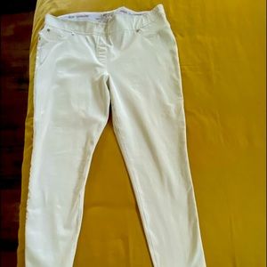 White Denim Ankle pant. Sz 2x